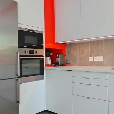 Splendid Bright And Spacious Apt Ternes *