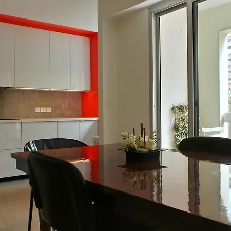 Splendid Bright And Spacious Apt Ternes Apartment